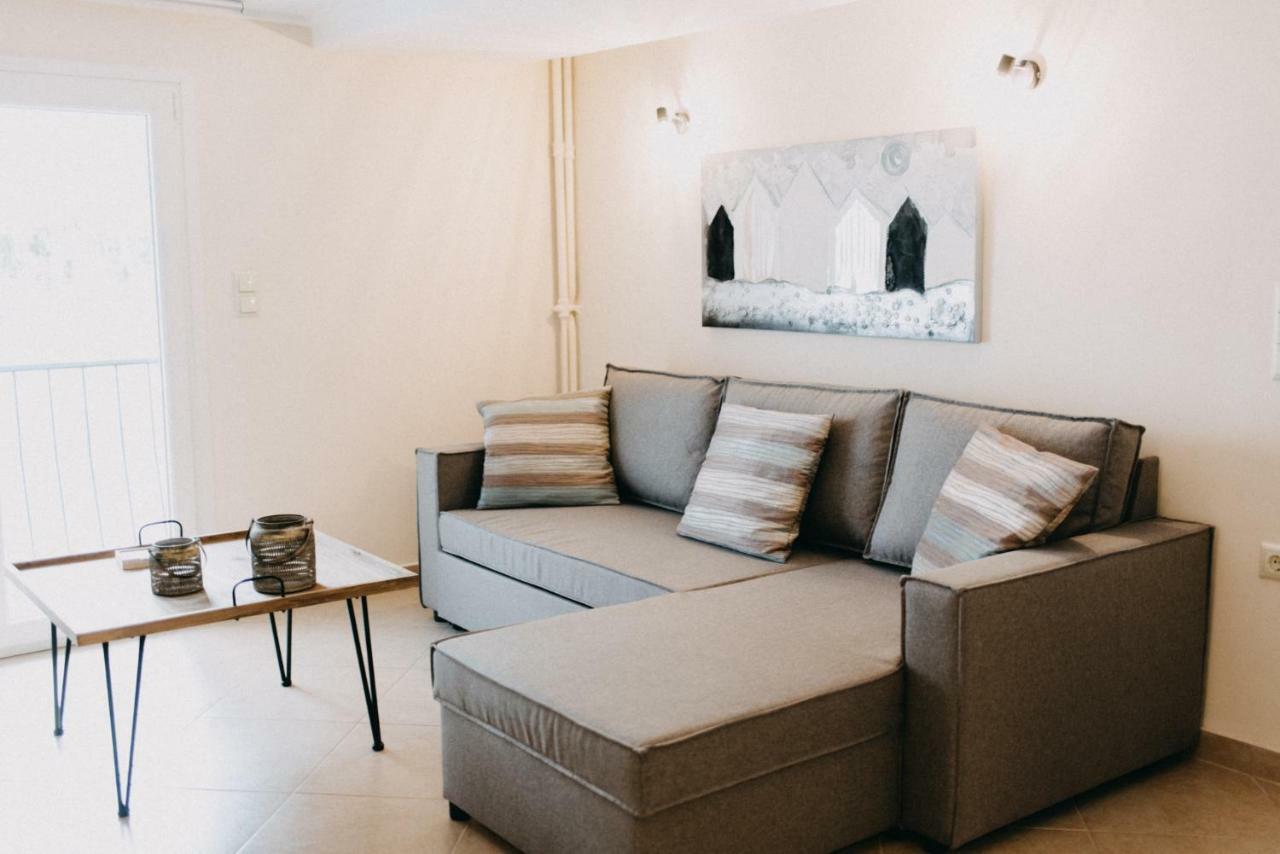 Best House, Central Luxury Apartment, Agiou Nikolaou, Patra Exterior foto